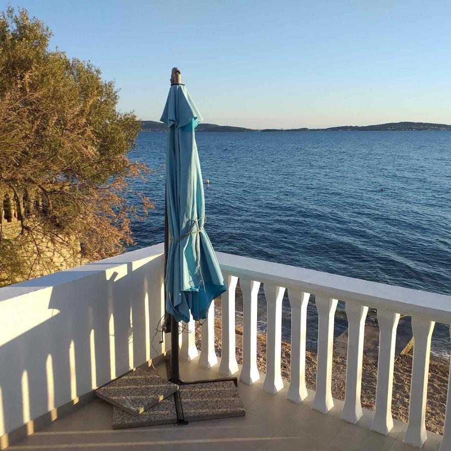 Вилла Sea House Бибинье Экстерьер фото
